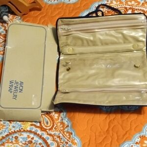 Vintage Avon Cream and Blue Jewelry Organizer